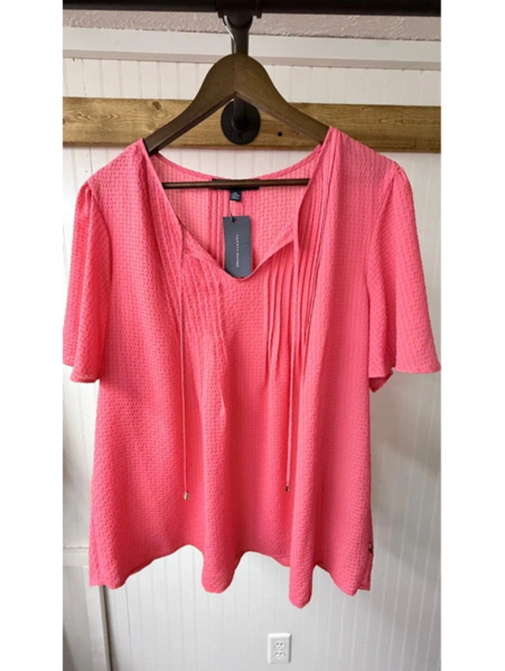 Tommy Hilfiger short-sleeve V-neckline front tie strings new festival coral xxl